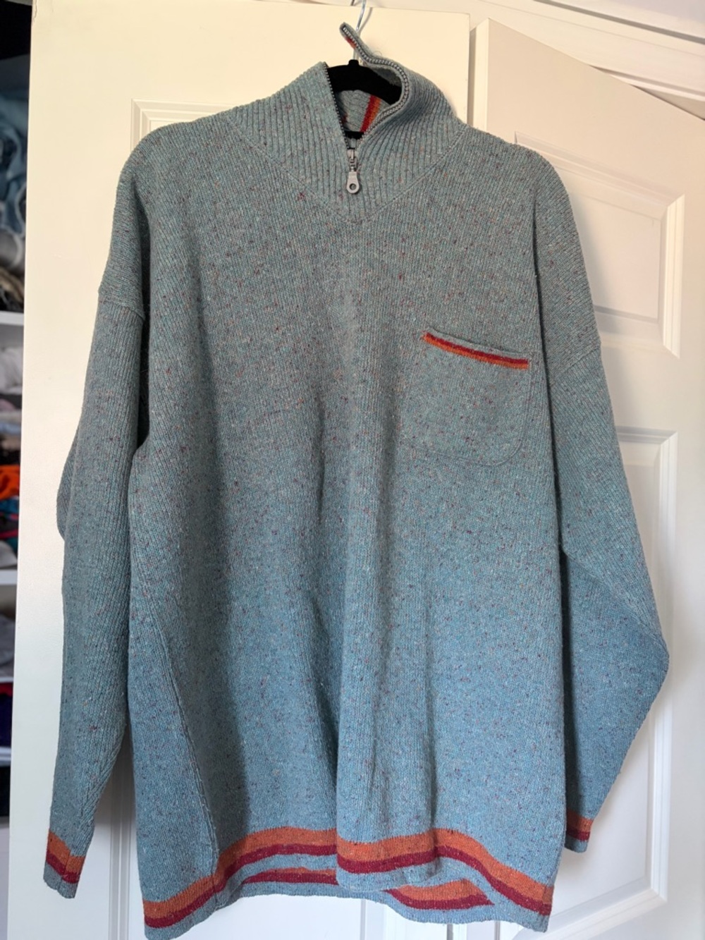 Men's Light Gray Half-Zip Sweater with Contrast Trim